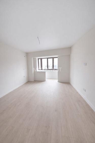 De vazare apartament cu 3 camere, Baia Comunala, 135.000 Euro - 3