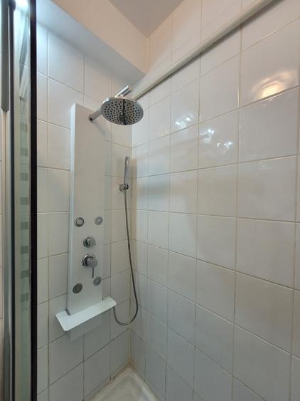 Închiriez apartament 2 camere, [zona parc Cismigiu, hotel Veneția]
