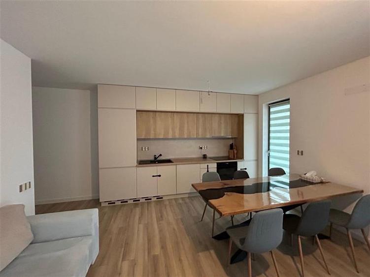 Vanzare apartament 3 camere finisat modern bloc nou zona Zorilor- Lidl Frunzisul