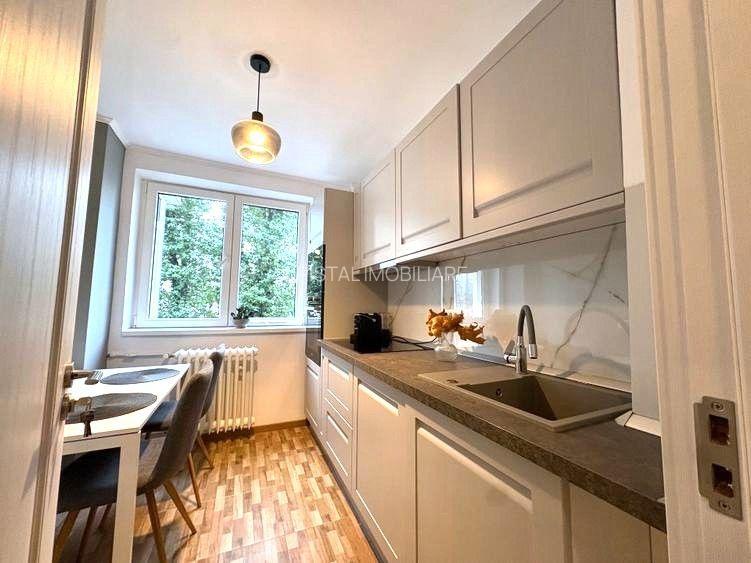 🏡 ]nchiriez Apartament cu 3 camere, 68 mp, parcare inclusă, Titan - 13