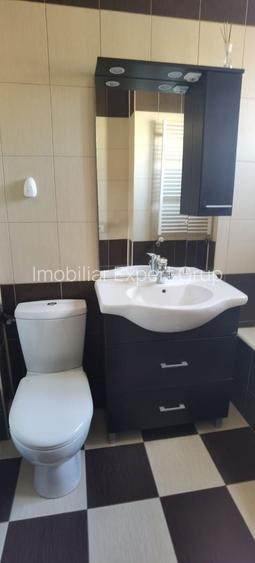 Cașin, Apartament 5 camere, renovat recent, birouri - 26