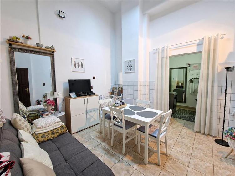 RECO Spatiu Comercial in Oradea zona ultracentrala, Republicii