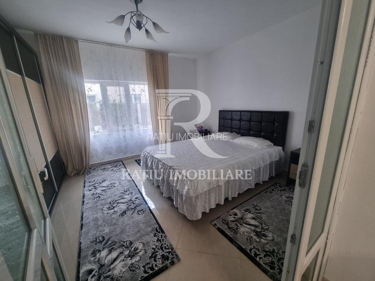 Casă  3 corpuri de vânzare | Teren 1060 mp | Cristur | Hunedoara - 9