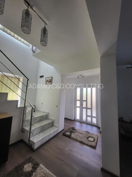 Casa cu etaj centru Mociu - 9