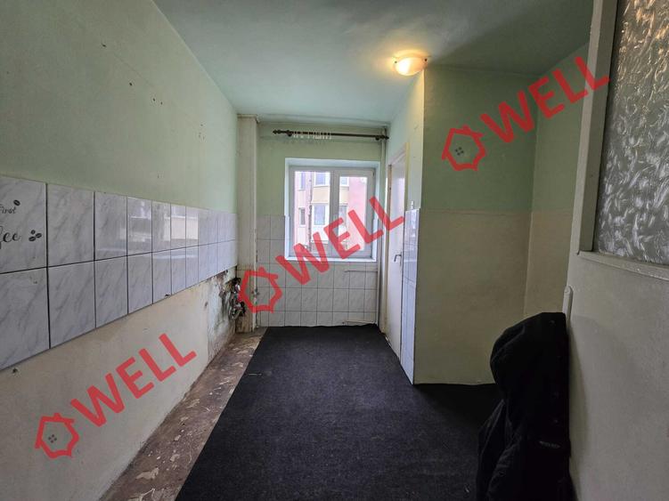 Apartament cu 2 camere de vânzare pe strada Ciucaș