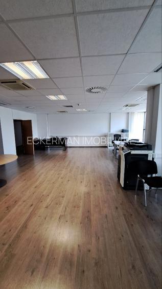 Pache Protopopescu, spatiu de vanzare,  237 mp utili, etajul 4/6, centrala, AC - 4