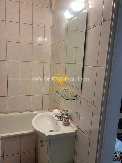 1 camera, Intre Lacuri, Iulius Mall, FSEGA, Centrala proprie - 7