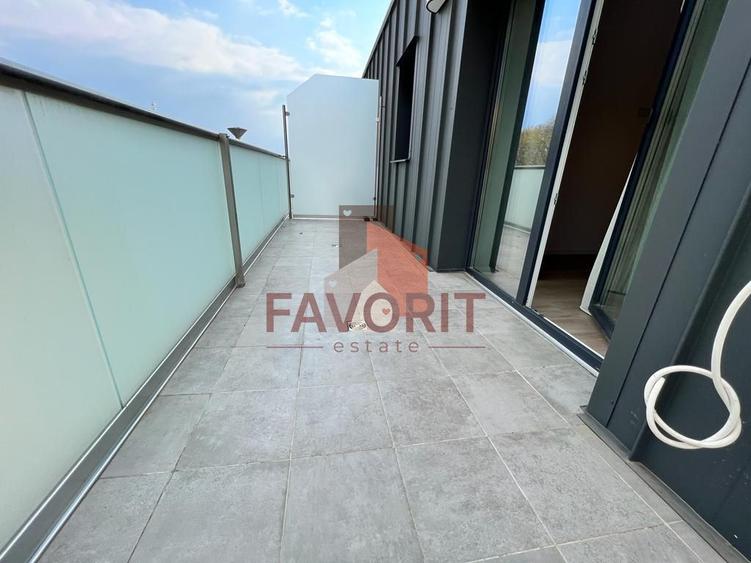 Mobilat si utilat. Vedere la padure. Parcare cu bariera