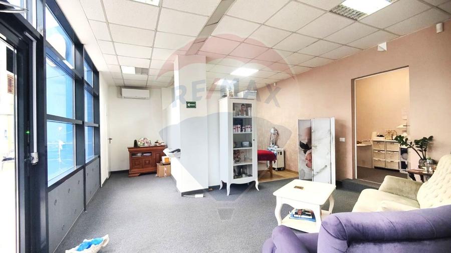 Spațiu comercial de 165mp de închiriat în zona Peninsula