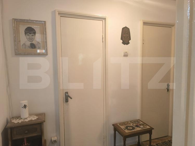 Apartament de vanzare, cu 3 camere si 3 balcoane, 74 mp, zona Manastur