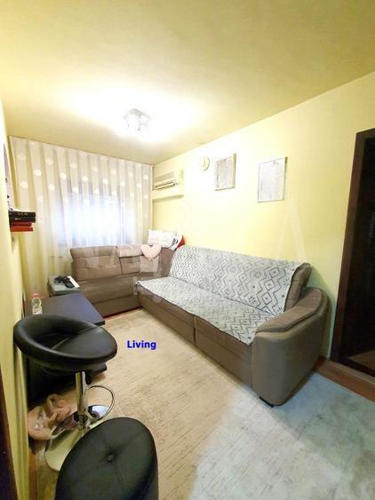 Apartament 4 camere de vanzare in Decebal Oradea, Oradea