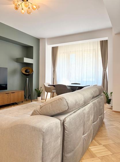 APARTAMENT CU 3 CAMERE SI TERASA - RENOVAT - IMOBIL 2004 - RETRAS - AVIATORILOR
