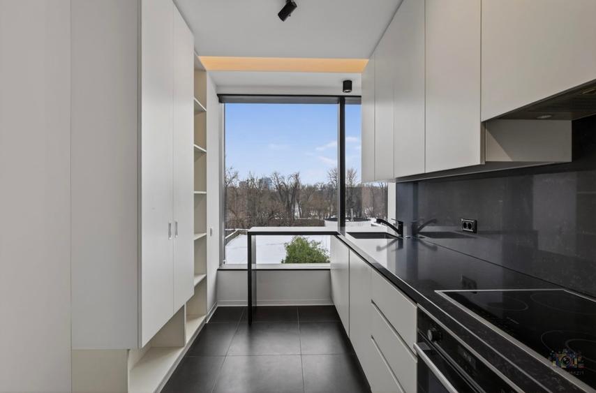 APARTAMENT GENEROS 2 TRANSFORMAT DIN 3 CAMERE | ONE
