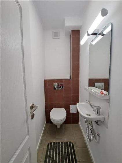 Apartament cu 3 camere, Decomandat, situat in cartierul Gheorgheni!
