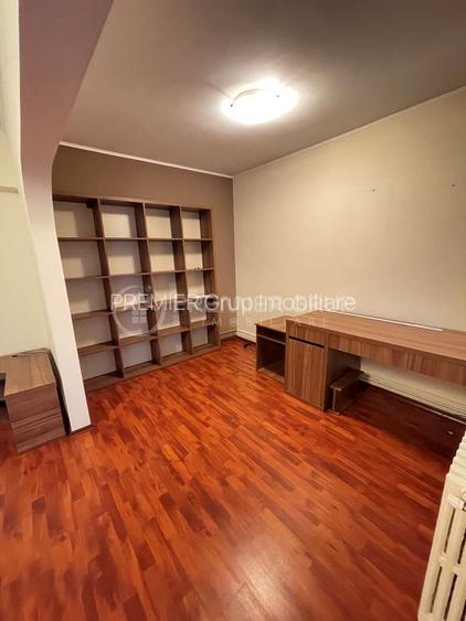 ETAJ 1! Apartament 3 camere 90mp decomandat 2 bai 4 balcoane, Pacurari, centrala - 2