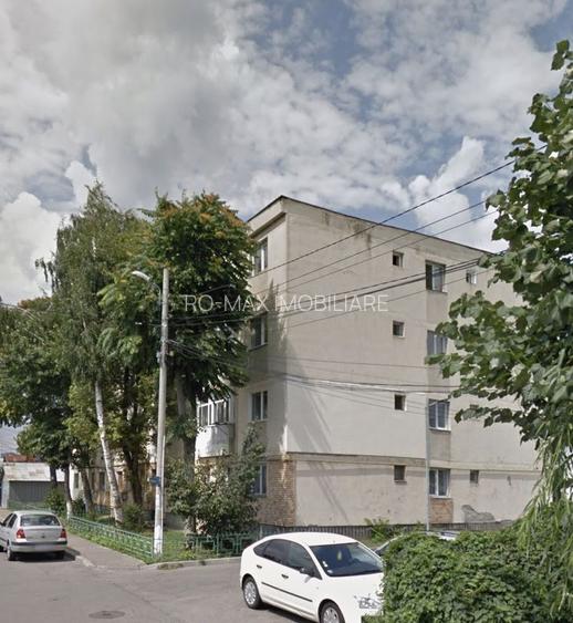 Garsonieră 27 mp cu balcon - etaj 2 - nemobilata -bloc an 1980 - 11
