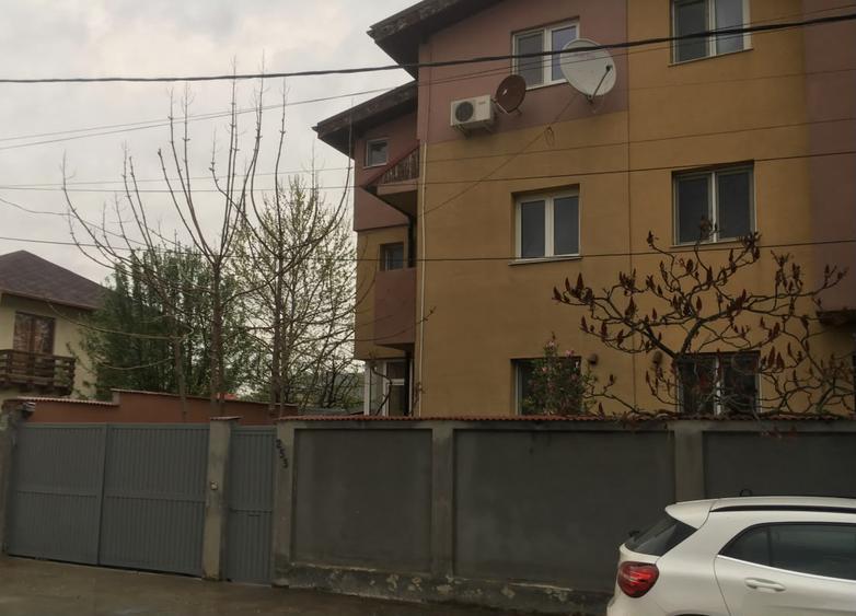 Vila cu 2 apartamente separate Prelungirea Ghencea/rezidențial/birouri