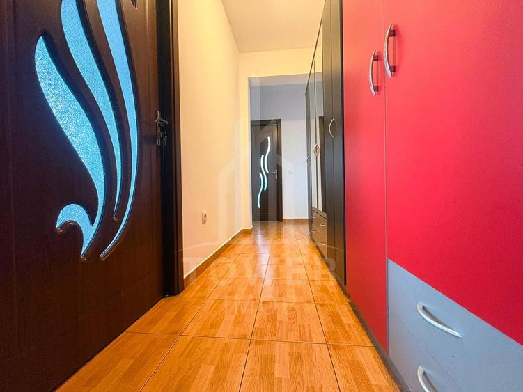 Apartament 3 camere de închiriat - Strada Frunzei