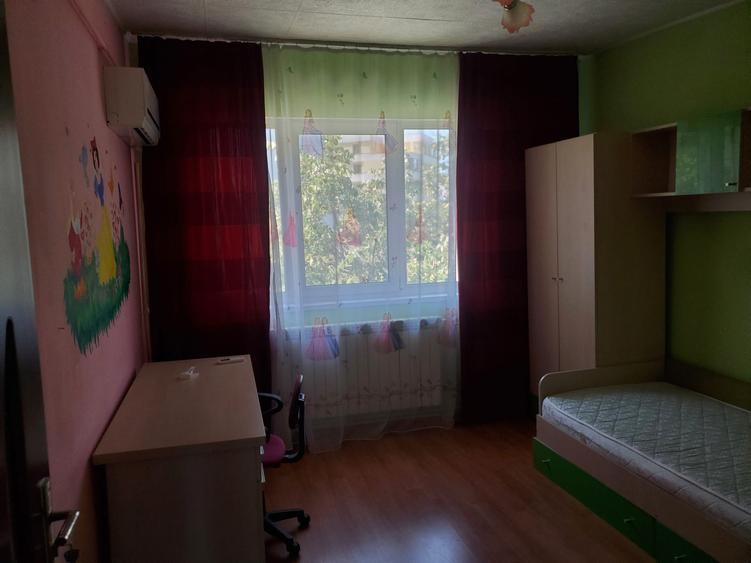 Apartament 3 camere, 2 băi, Mazepa 1 – Piața Ancora, aproape de Faleză