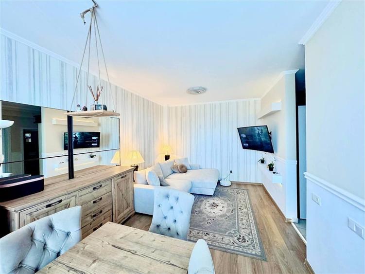 Apartament cochet, Dumbrăvița/ Bulevardul Ion Creanga