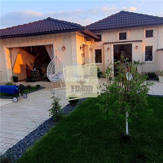 Casa lux 280 mpu 5 camere 5 bai garaj piscina si teren 1200 mp - 14