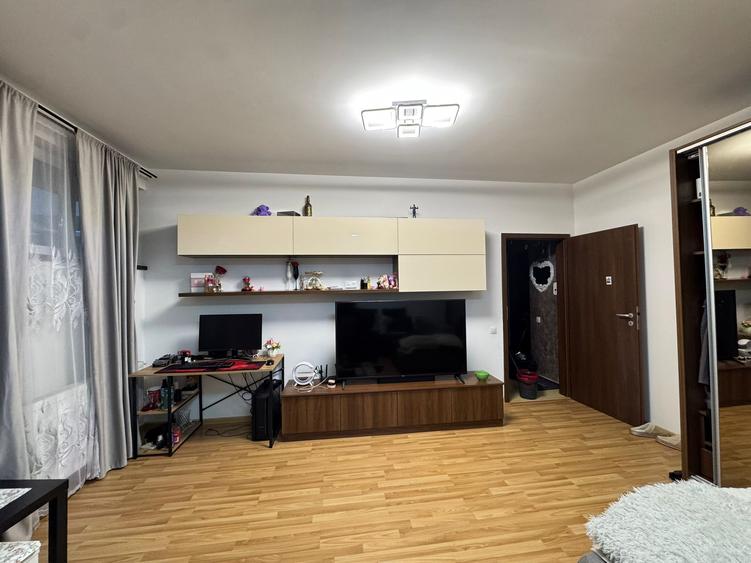Apartament 2 camere demisol