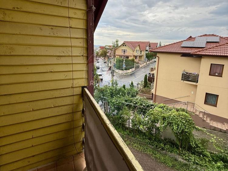 Apartament cu 3 camere în Andrei Mureșanu
