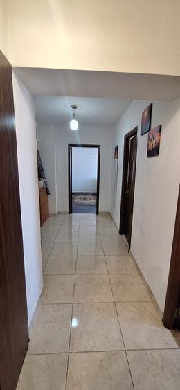 Apartament cu 2 camere de inchiriat la Universitate