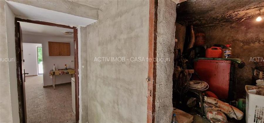 Resita Casa P+1+Ms.Teren 2100 Mp.Zona Retrasa Comision ZERO Cumparator