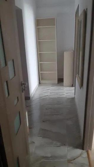 Apartament 1 Camera Gara - Carrefour Market