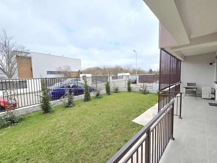 3 camere - Damaroaia - Petrom City - curte 140 mp