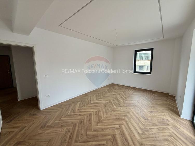 Apartament 3 camere bloc nou zona Finante - 10