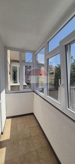 Garsonieră modernă | Centrală Piatra-Neamț | Mobilată complet