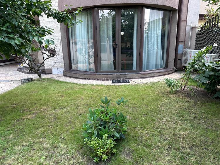 Vila nouă individuală  P+2 cu garaj pentru 2 mașini,terasă ,grădină. - 2