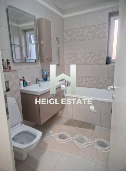 Apartament cu 3 camere decomandat in GIROC
