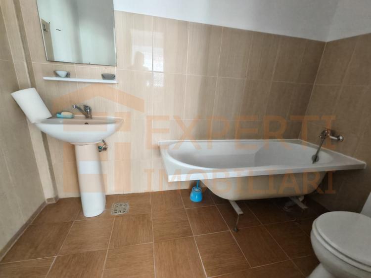 Apartament 2 camere de vanzare, in zona Baba Novac - Kamsas