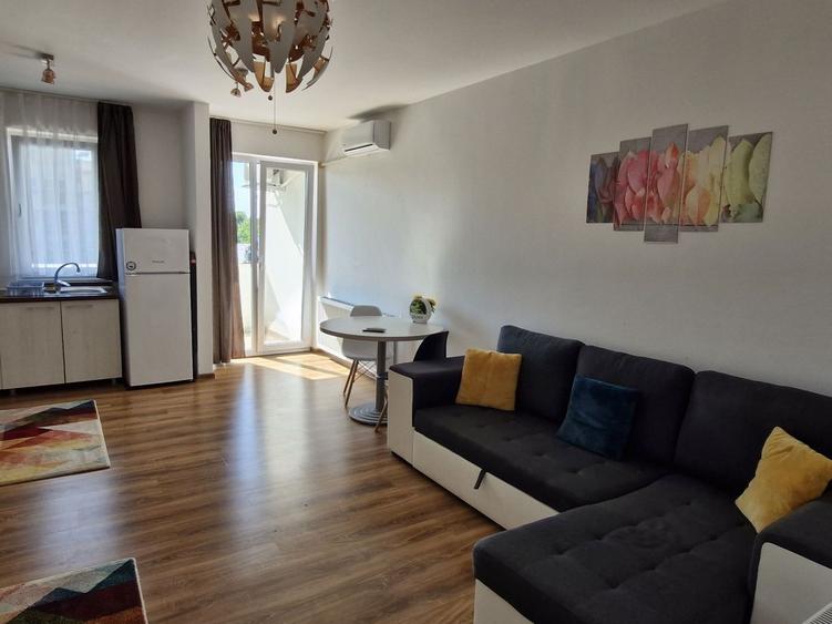 Giroc-Unitatea Militara | Etaj 1 | Balcon | Parcare | Disponibil imediat