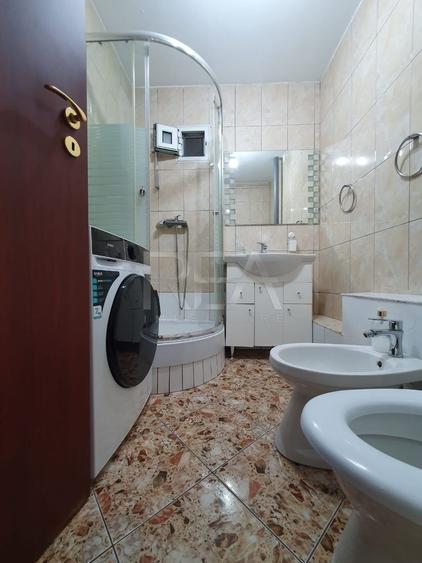 3 Camere Dristor-Baba Novac | 4 minute de metrou | 1978