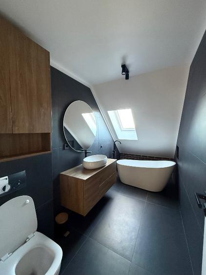 Apartament 3 camere finisat si utilat cu parcare