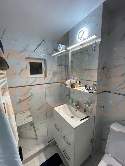 Apartament 2 camere de inchiriat in zona Faleza Nord