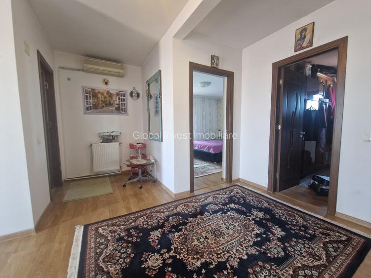 Valu lui Traian- Vila P+1, 4 camere, garaj, terasa, teren 716mp-260.000e neg - 53