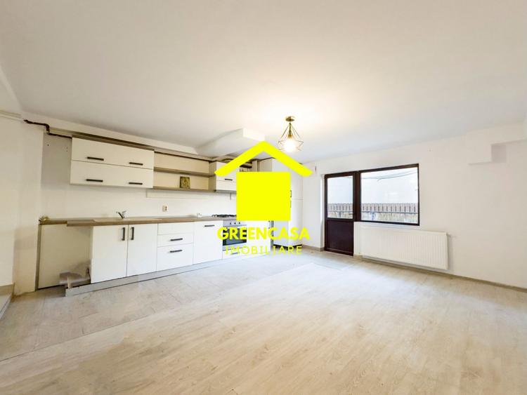 Apartament 3 camere, pretabil pentru sediu birou, Teilor, Florești