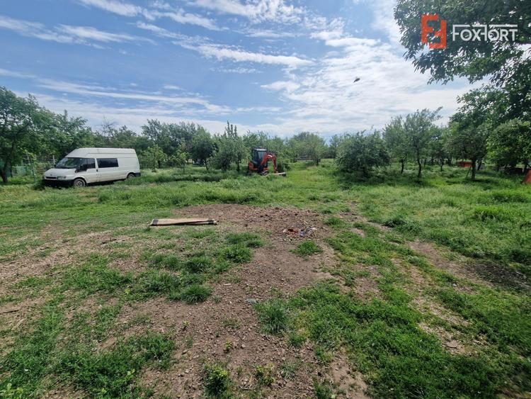 Casa cu 3 camere si teren de 2096 mp in Ianova