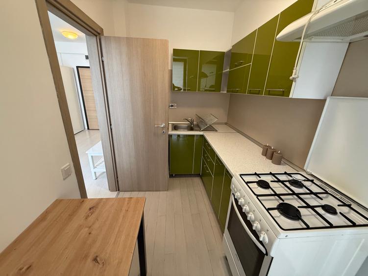 MATEI BASARAB,UDRISTE,garsoniera deosebita, , etaj 3/6, centrală proprie, terasa