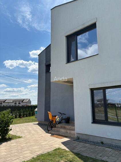 Casă individuală, 600 mp teren și dublu front stradal | Moșnița Nouă - 6