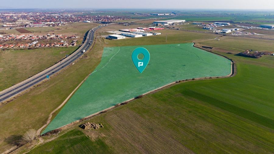 Teren de 107,000mp în zona industrială Zădareni