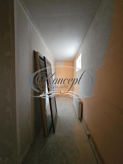 Spatiu comercial cu inaltime mare si curte proprie in Manastur