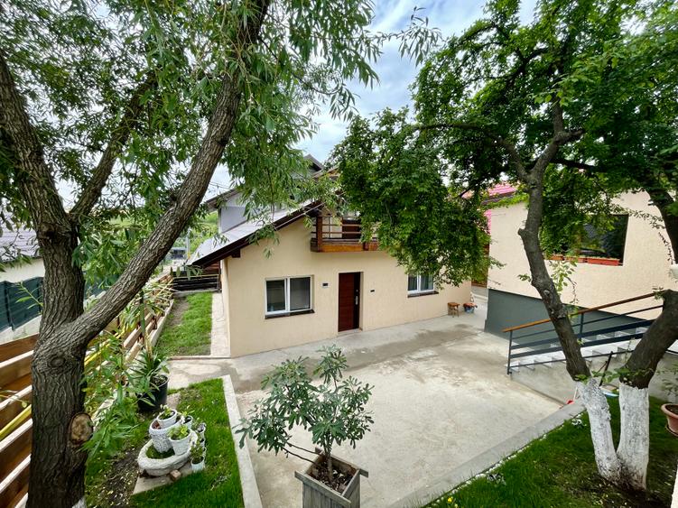 Vila de vanzare Valea Adanca