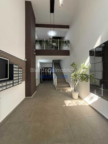 3 camere | Bd. Unirii | 92 mp | Prima închiriere | 2 băi - 2