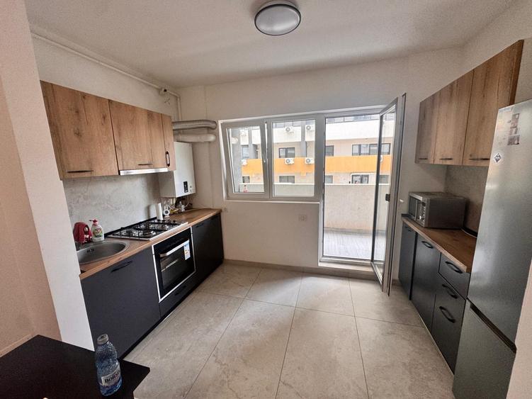 2 camere | 53mp | Bucatarie mobilata | 81 Residence | Piscina | Poze Reale!
